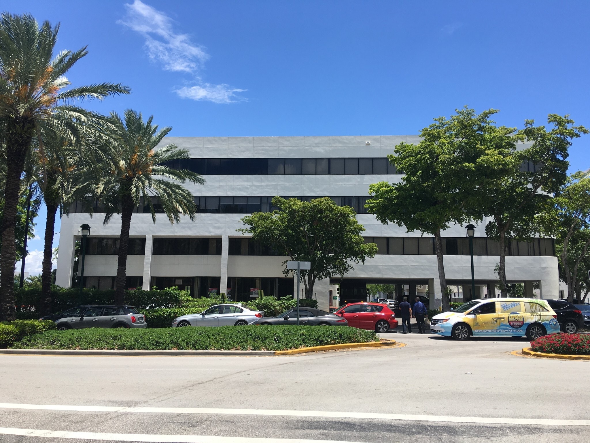 18305 Biscayne Blvd, Aventura, FL à louer Photo intérieure– Image 1 sur 21