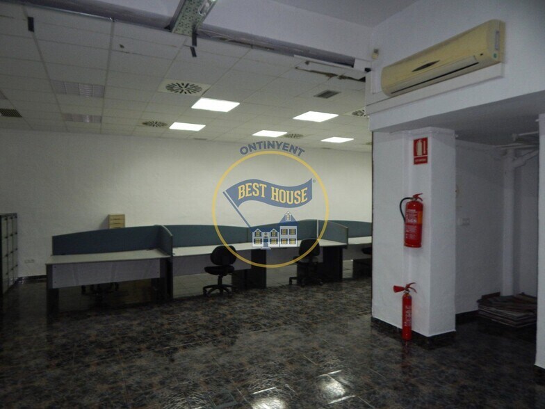 Local commercial dans Ontinyent, Valencia à vendre - Photo de l’immeuble – Image 2 sur 31