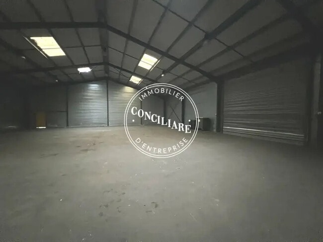Plus de détails pour Industriel/Logistique à vendre