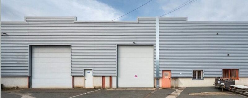 Local d’activités dans Jassans-Riottier à louer - Photo de l’immeuble – Image 1 sur 1