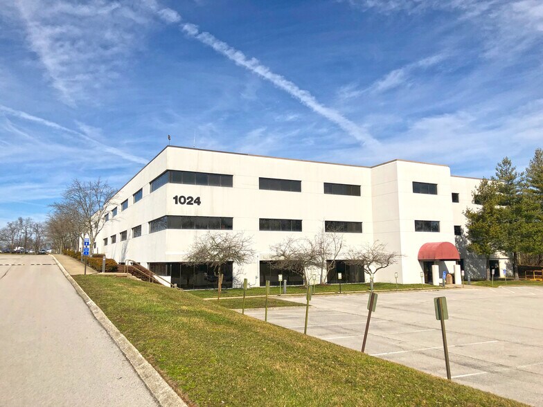 1024 Capital Center Dr, Frankfort, KY à louer - Photo de l’immeuble – Image 2 sur 4
