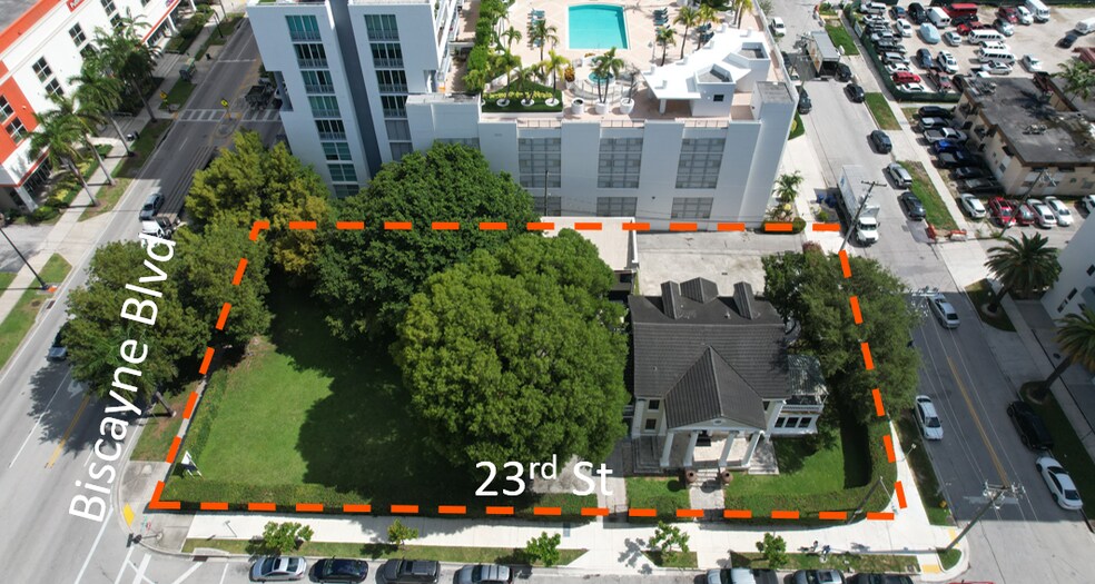 333 NE 23rd St, Miami, FL à vendre - Photo de l’immeuble – Image 2 sur 10