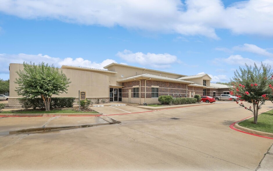 2698 N Galloway Ave, Mesquite, TX à louer - Photo de l’immeuble – Image 2 sur 43