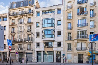 Plus de détails pour 18 Rue Stephenson, Paris - Bureau à louer