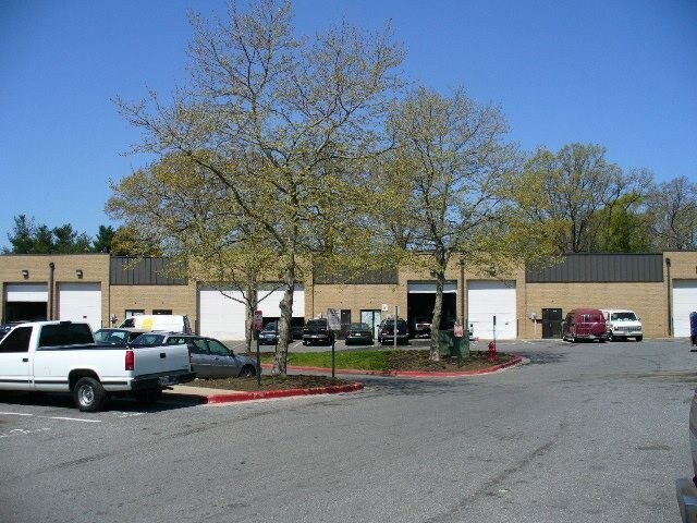 7950-7978 Cryden Way, Forestville, MD à louer - Photo de l’immeuble – Image 2 sur 9