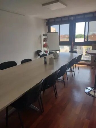 Bureau dans Perpignan à vendre - Photo de l’immeuble – Image 2 sur 4