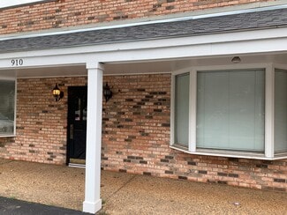 Plus de détails pour 908 North St, Nacogdoches, TX - Bureau à louer
