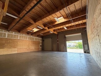Plus de détails pour 285 Bel Marin Keys Blvd, Novato, CA - Industriel/Logistique à louer