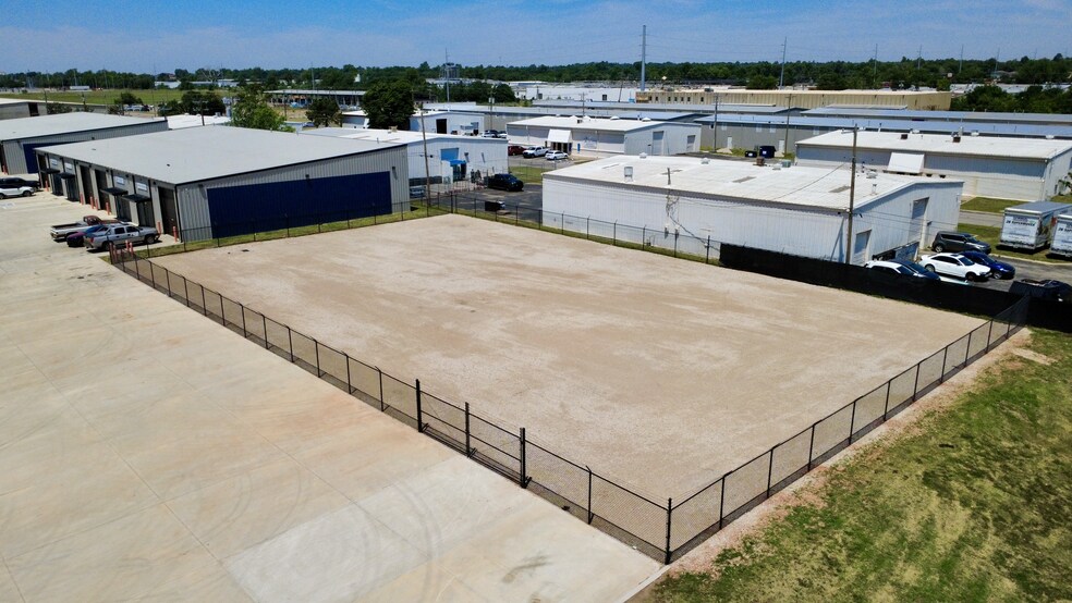 32 N Rockwell Ave, Oklahoma City, OK à louer - Photo principale – Image 1 sur 5
