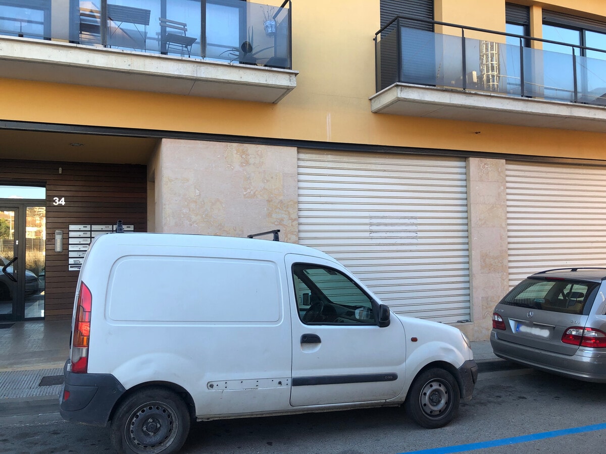 Carrer Solidaritat, 34, La Bisbal d'Empordà, GER 17100 - Lot Pta. B - - Photo intérieure - Image 2 of 3