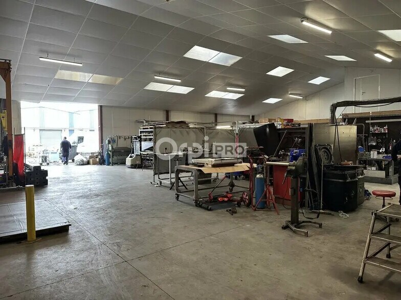 Local d'activités dans La Chevrolière à vendre - Photo intérieure – Image 2 sur 6