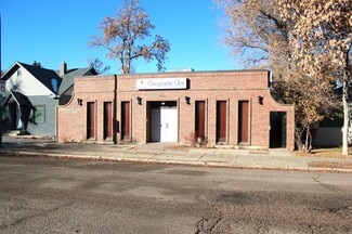 Plus de détails pour 360 2 St SE, Medicine Hat, AB - Bureau à vendre