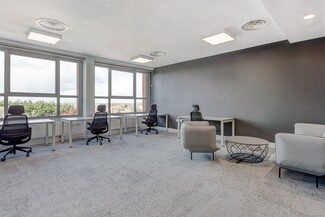 Plus de détails pour 325 S Stemmons Fwy, Lewisville, TX - Coworking à louer