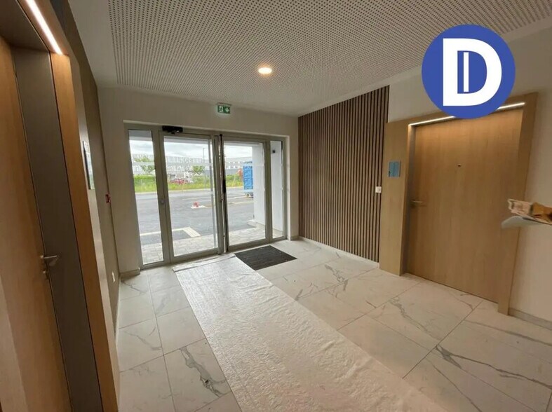 Bureau dans Ars-Laquenexy à vendre - Hall d’entrée – Image 2 sur 5