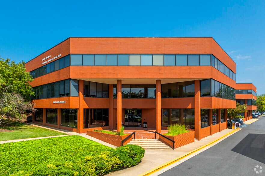 15225 Shady Grove Rd, Rockville, MD à louer - Photo principale – Image 1 sur 3