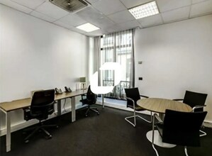 Espace de coworking dans Paris à louer Photo intérieure– Image 2 sur 5