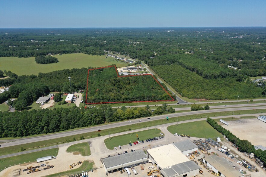 Woodington Rd, Hope Mills, NC à vendre - Photo principale – Image 1 sur 9