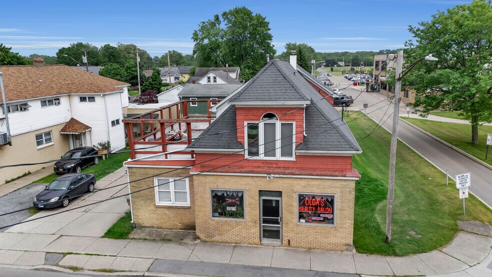 2519 William St, Buffalo, NY à vendre - Photo de l’immeuble – Image 1 sur 16