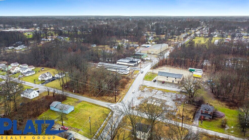 1820 Highland Ave, Warren, OH à louer - Photo de l’immeuble – Image 3 sur 8