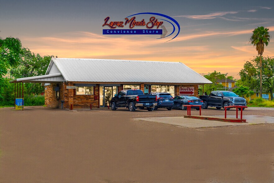 701 Lincoln Ave, Robstown, TX à vendre - Photo de l’immeuble – Image 2 sur 24