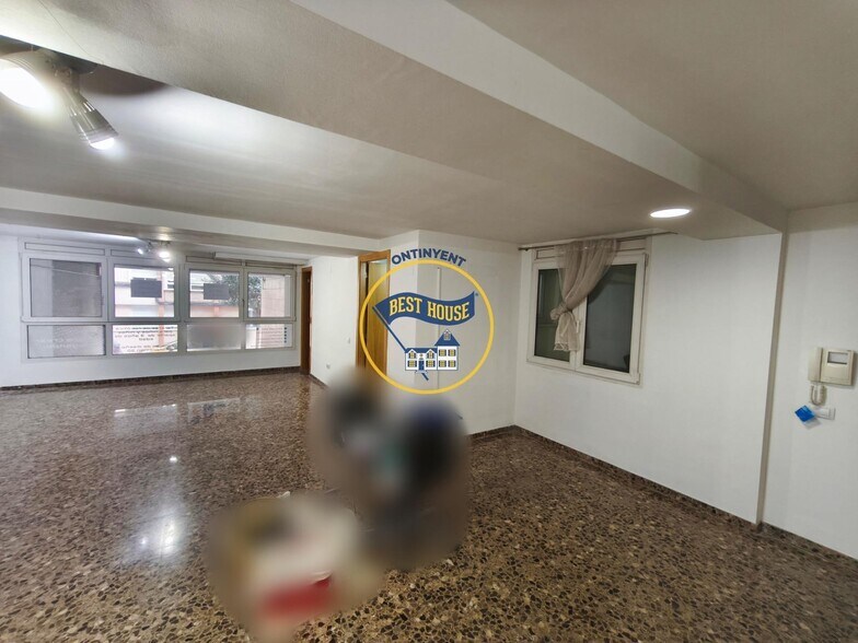 Local commercial dans Ontinyent, Valencia à vendre - Photo de l’immeuble – Image 2 sur 11
