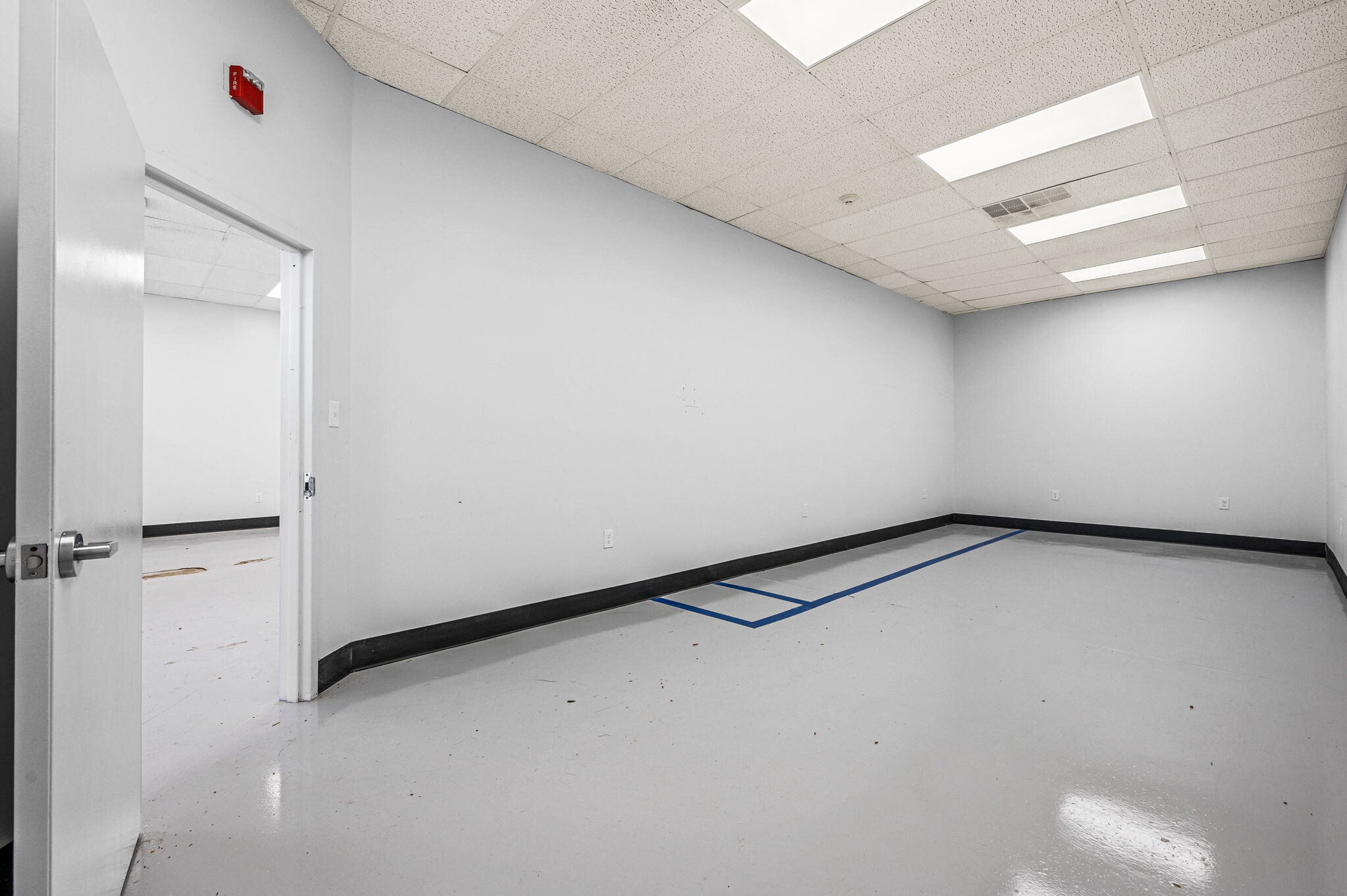 8919 New Falls Rd, Levittown, PA à louer Photo intérieure– Image 1 sur 21