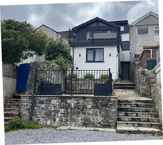 60 Newton Rd, Swansea à vendre - Photo de l’immeuble – Image 2 sur 5