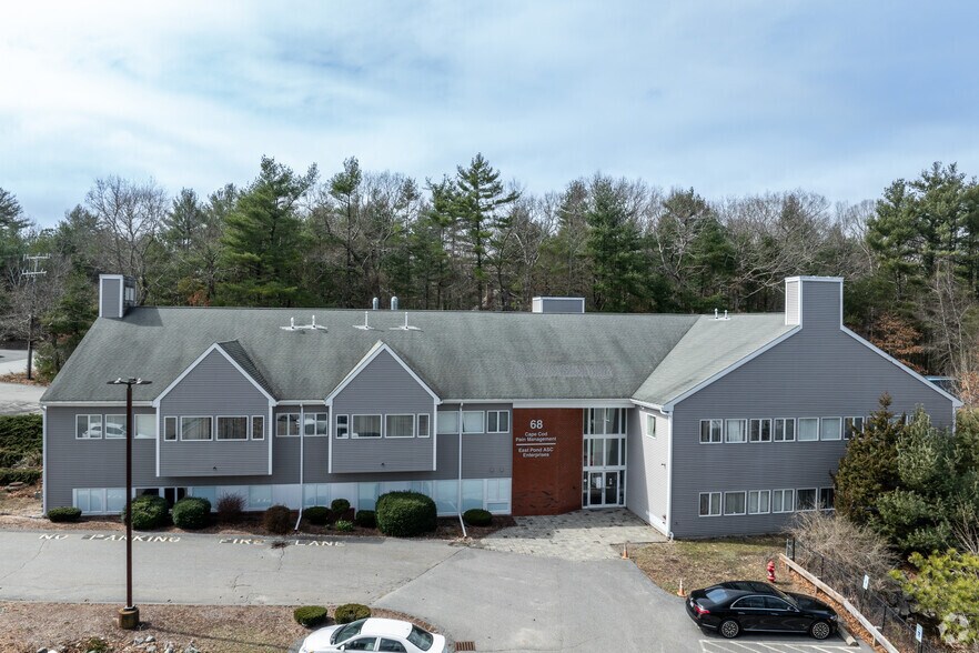 68 N Main St, Carver, MA à vendre - Photo de l’immeuble – Image 2 sur 43