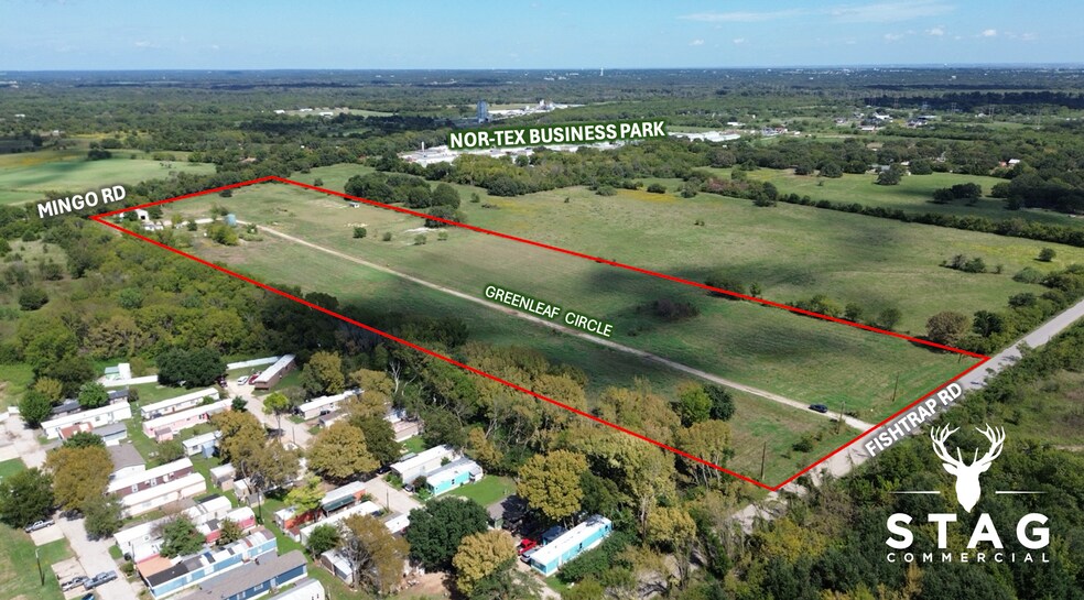 2701 Greenleaf Circle, Denton, TX à vendre - Photo de l’immeuble – Image 3 sur 7