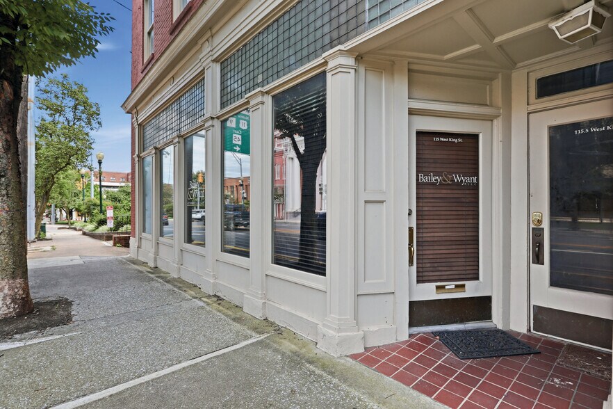 115 W King St, Martinsburg, WV à louer - Photo de l’immeuble – Image 2 sur 10