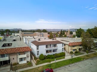 Plus de détails pour 7025 Vassar Ave, Canoga Park, CA - Logement à vendre