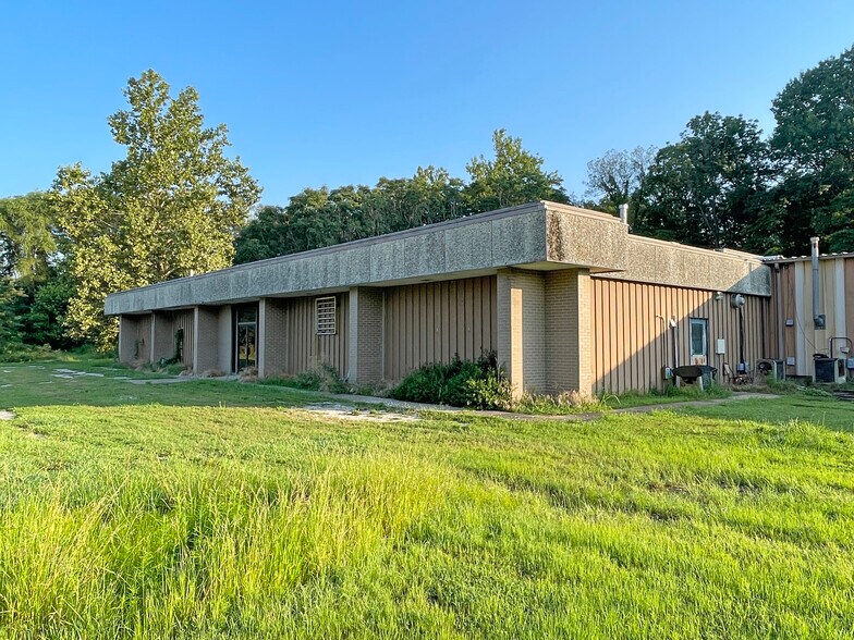 1252 Lehmen Dr, Chester, IL à vendre - Photo de l’immeuble – Image 3 sur 8