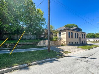 Plus de détails pour 427 Water Street, Manistee, MI - Terrain à vendre