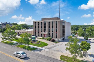 Plus de détails pour 2141 Grand Ave, Des Moines, IA - Bureau à louer