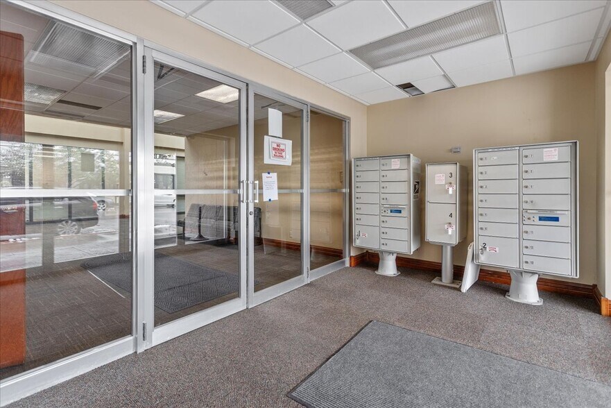 1803-1807 Capitol Ave, Cheyenne, WY à vendre - Hall d’entrée – Image 2 sur 95