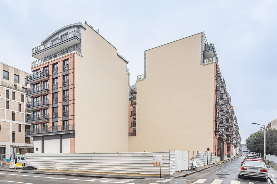 2-16 Rue Paul Bert, Courbevoie à louer - Photo de l’immeuble – Image 2 sur 8