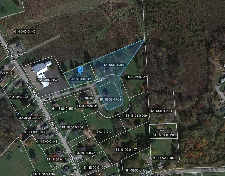 100 Arbor Dr, Latrobe, PA à vendre - Photo principale – Image 3 sur 29