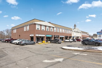 2039 Robertson Rd, Ottawa, ON à louer Photo intérieure– Image 2 sur 24