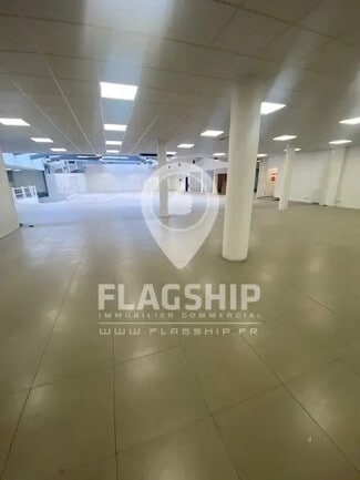 Plus de détails pour Local commercial à louer