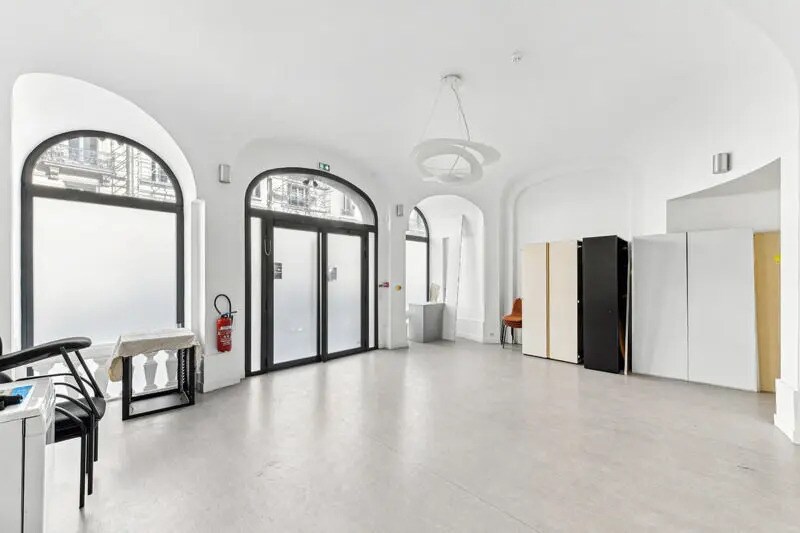 Bureau dans Paris à louer - Photo de l’immeuble – Image 3 sur 15