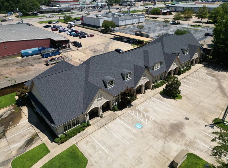 977 Pruitt Pl, Tyler, TX à louer - Photo de l’immeuble – Image 2 sur 15
