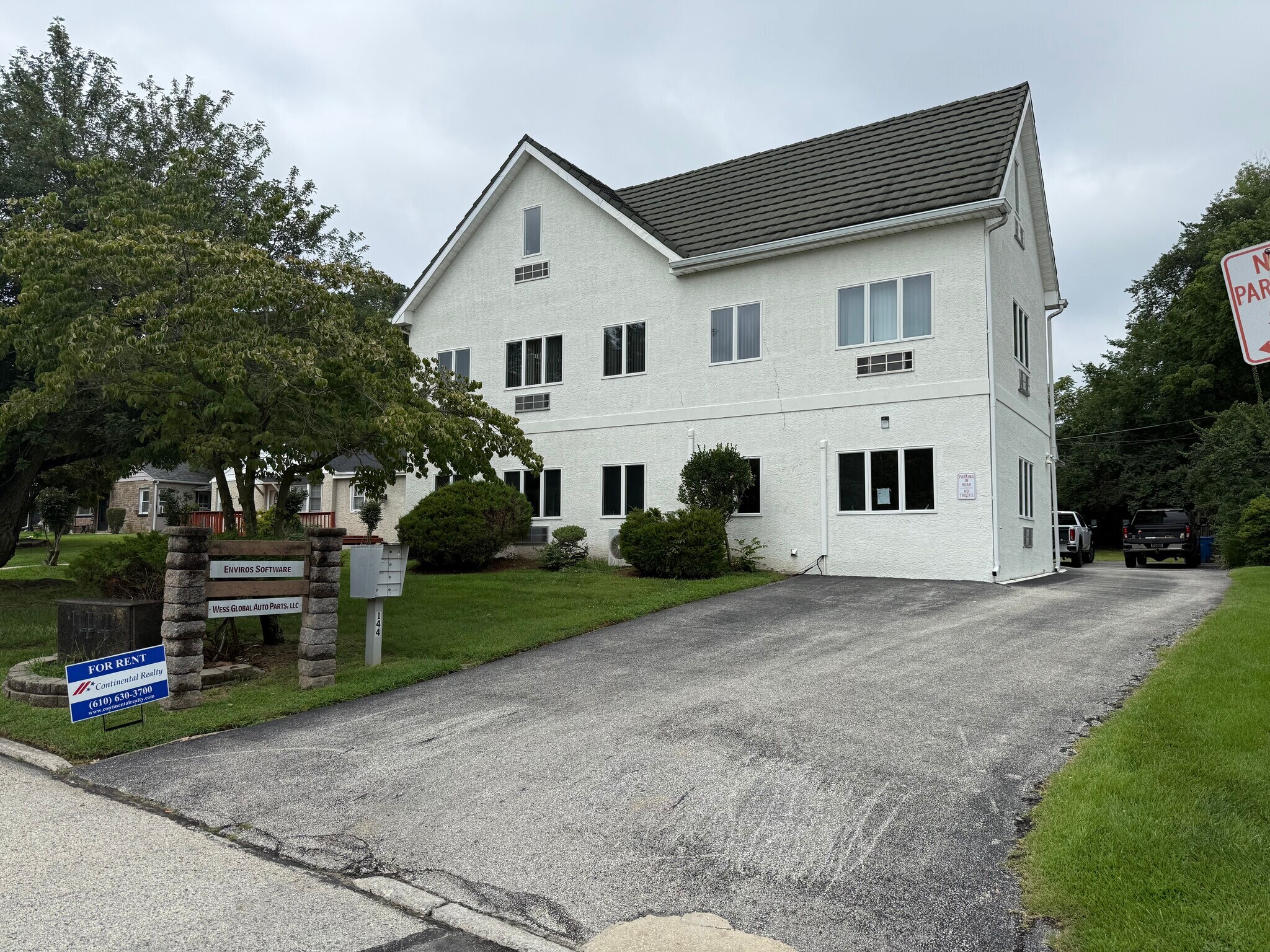 144 Ivy Ln, King Of Prussia, PA à louer Photo de l’immeuble– Image 1 sur 12