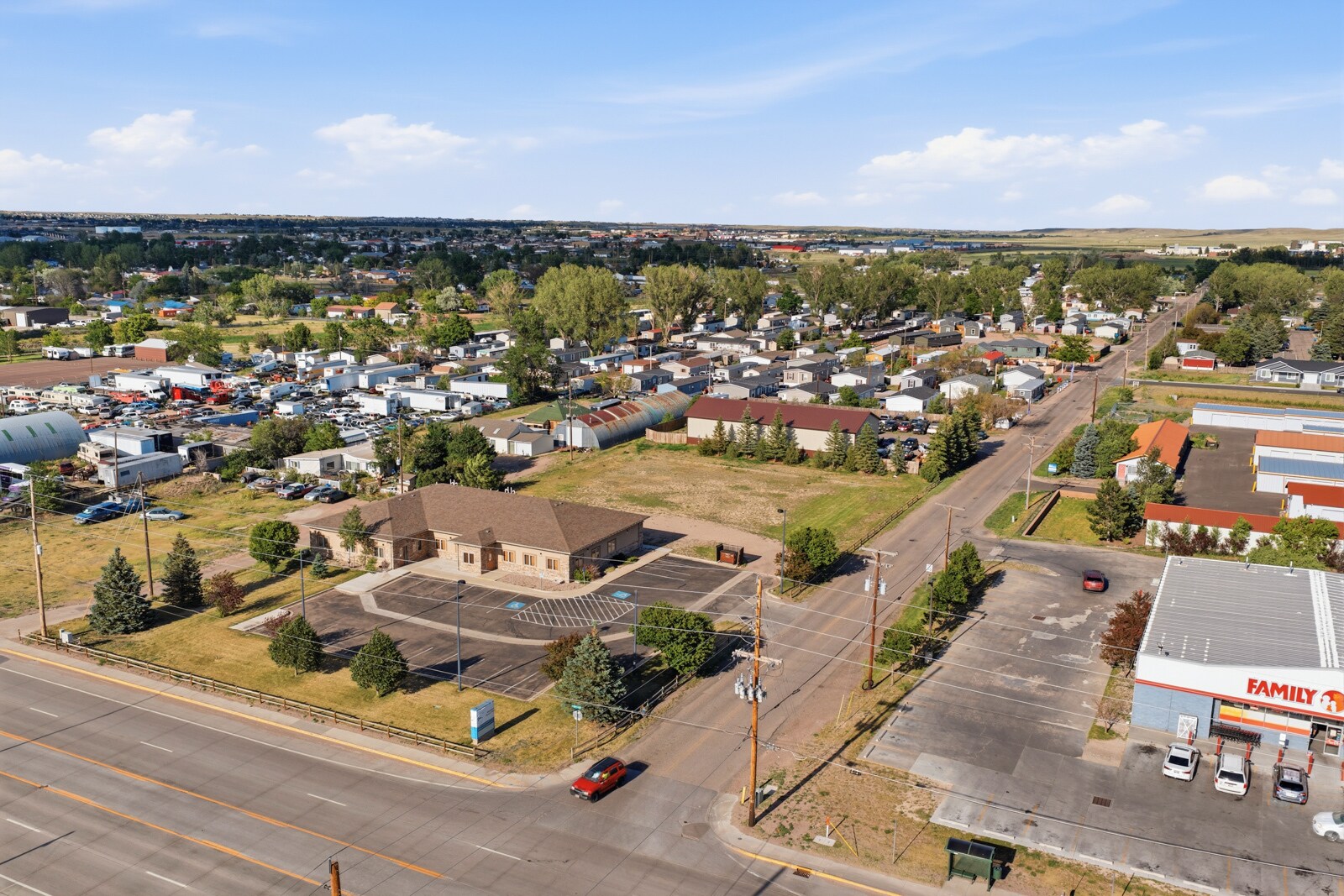 1217 S Greeley Hwy, Cheyenne, WY à vendre Photo de l’immeuble– Image 1 sur 7