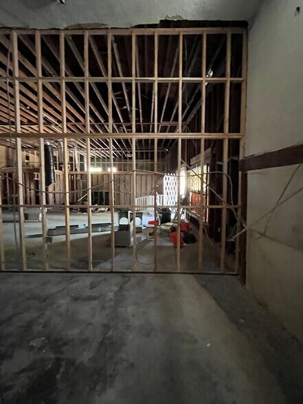 4307 Leimert Blvd, Los Angeles, CA à louer - Photo intérieure – Image 3 sur 8