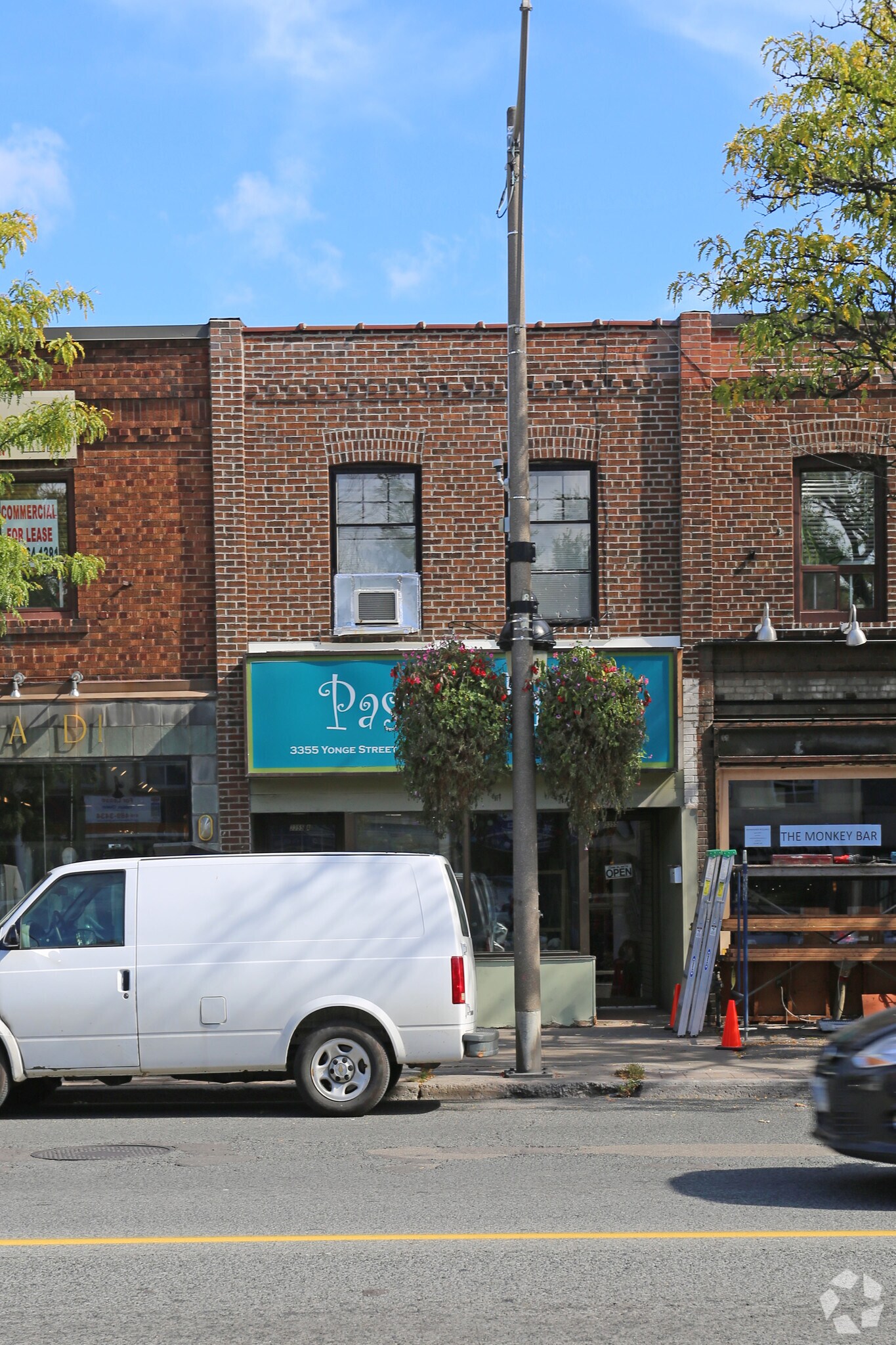 3355 Yonge St, Toronto, ON à louer Photo principale– Image 1 sur 3