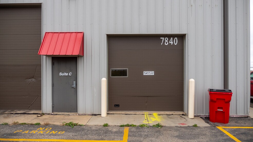 7840 Leqve Dr SW, Rochester, MN à louer - Photo de l’immeuble – Image 2 sur 6