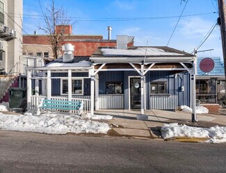 Plus de détails pour 2 Pond St, Bristol, PA - Local commercial à vendre