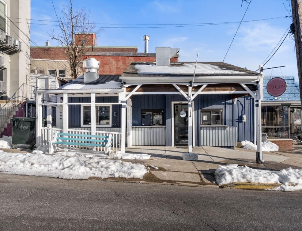 2 Pond St, Bristol, PA à vendre Photo principale– Image 1 sur 17