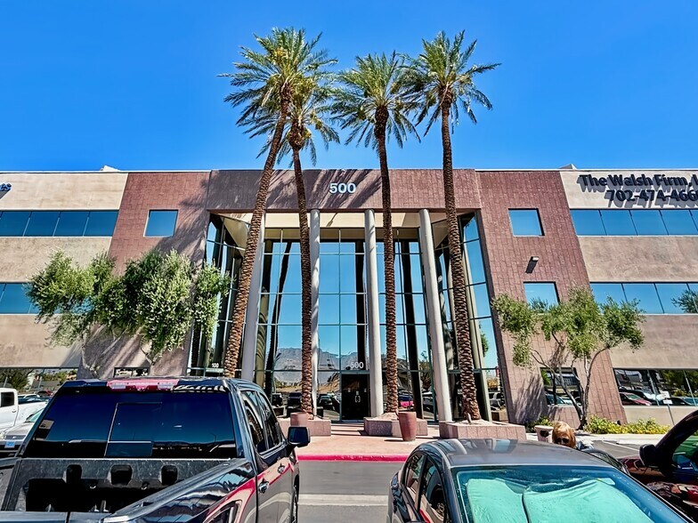 500 N Rainbow Blvd, Las Vegas, NV à louer - Photo intérieure – Image 3 sur 15