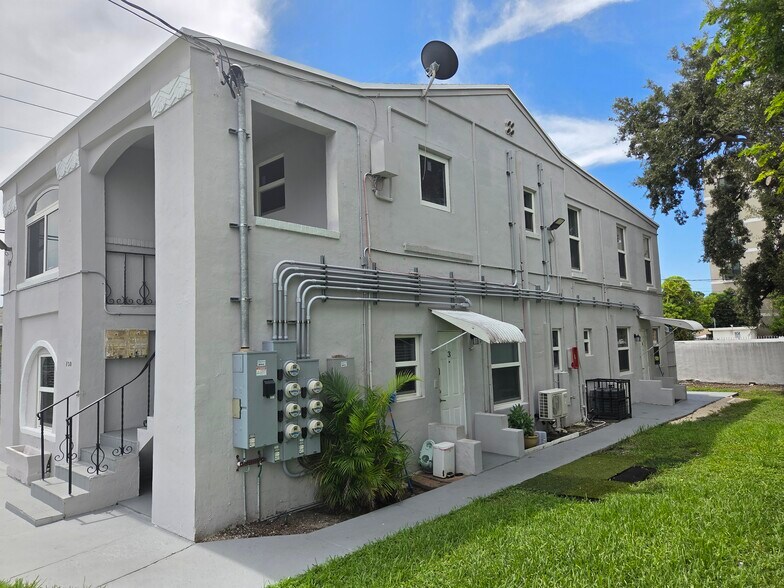 120 SW 20th Ave, Miami, FL à vendre - Photo de l’immeuble – Image 3 sur 41